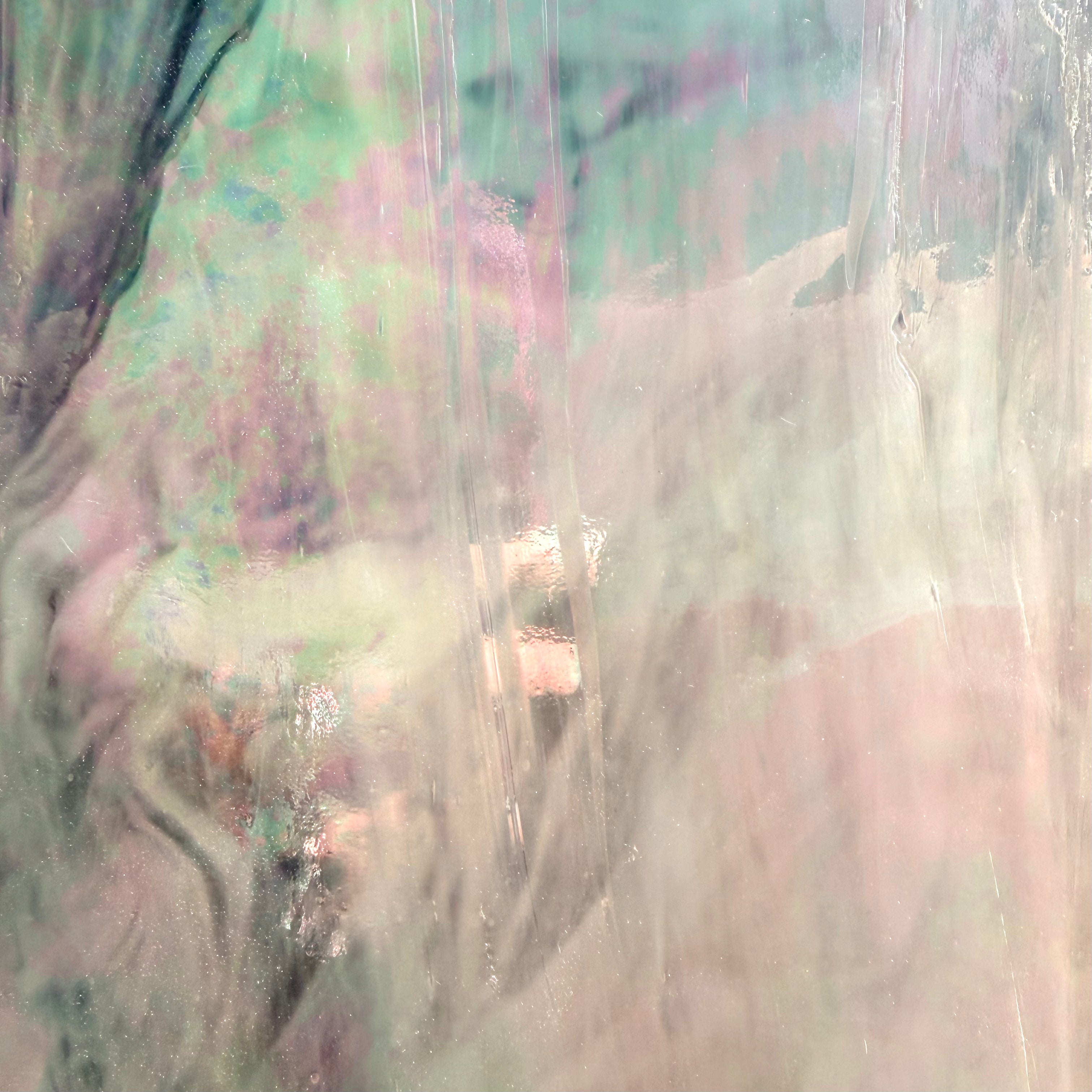 Wissmach Wispy White Opal Clear Iridised - WO51IRID