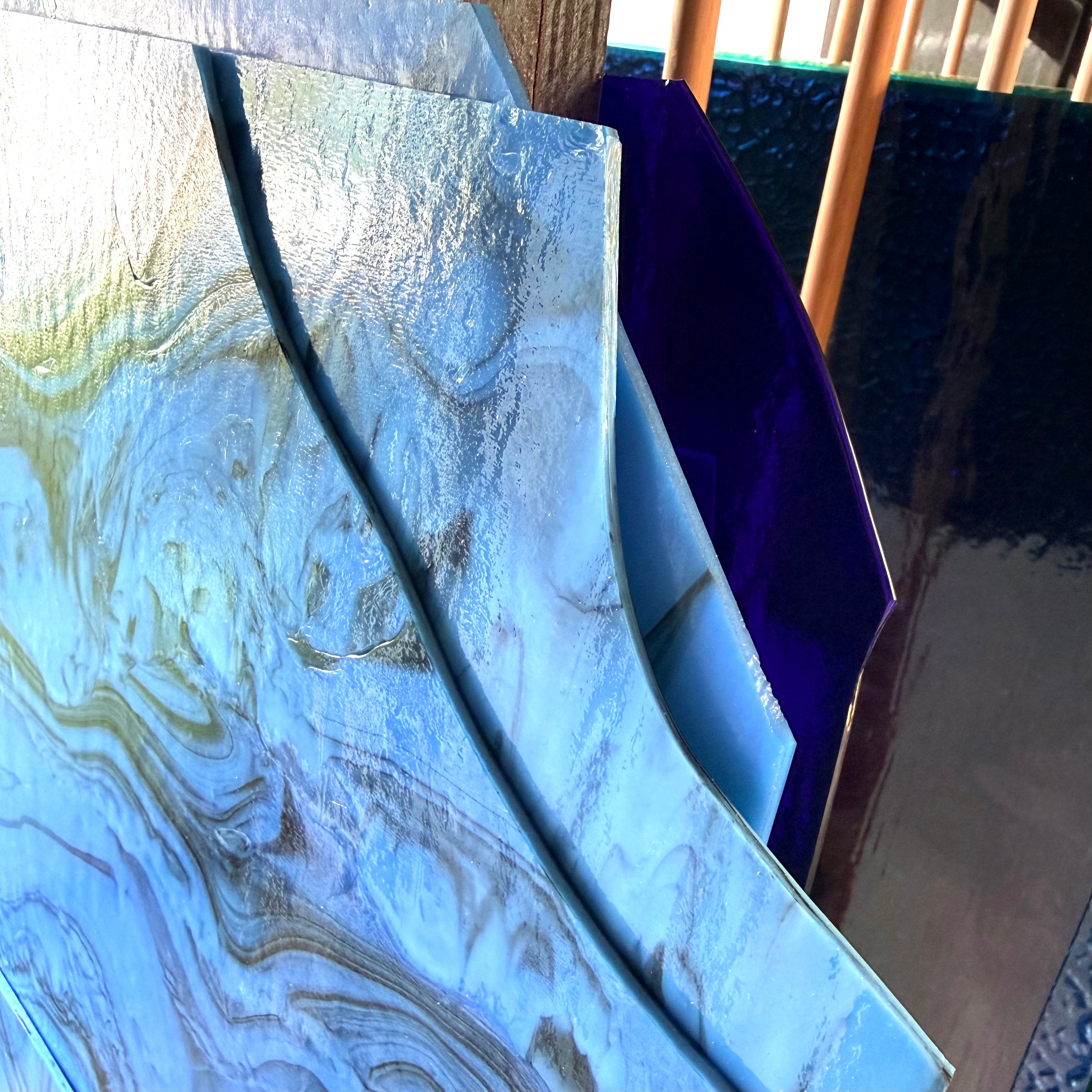 Wissmach Prisma Reactive Blue-Black, Fusible Glass (96-38)- Available now