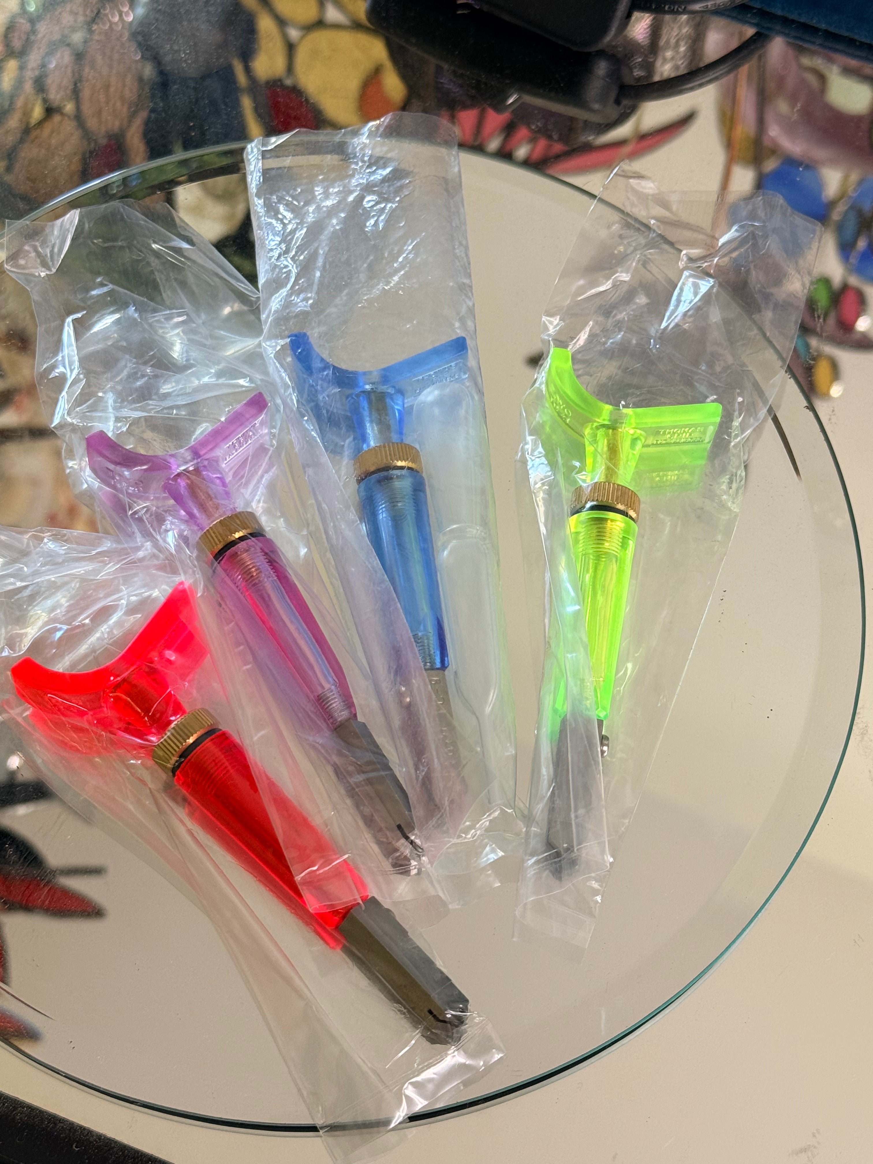 TOYO Thomas-Grip Super glasscutter - no longer making them, what is here is all thats available.