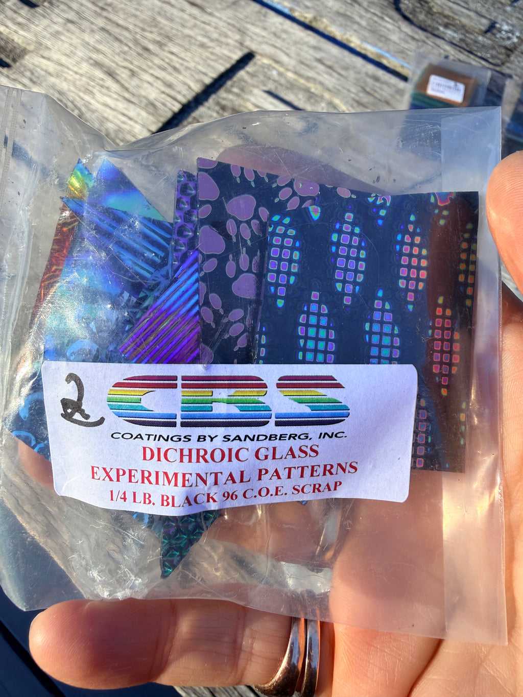 Dichroic glass Experimental Patterns COE 96 BLACK Scrap
