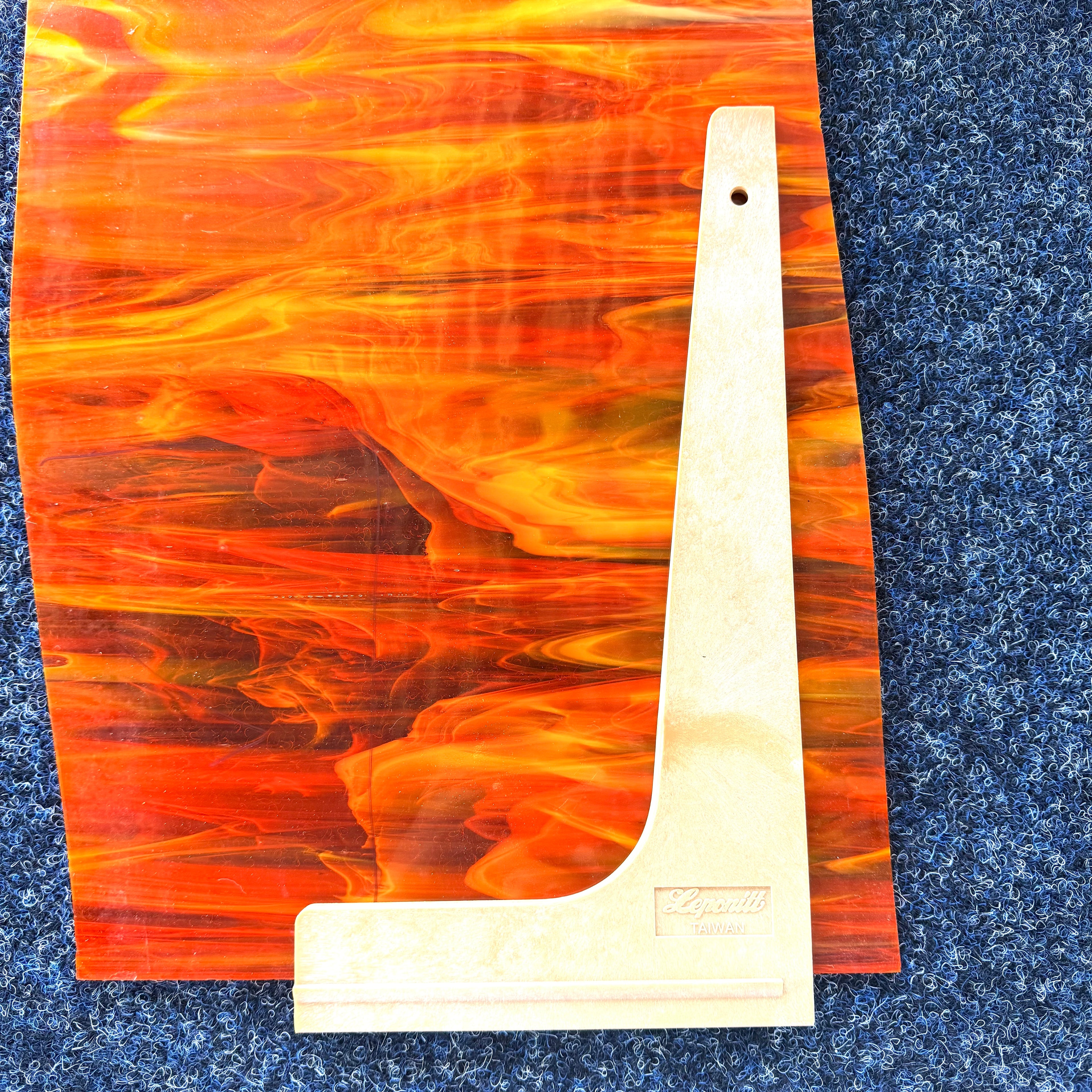 L - Cutting square - Available Now