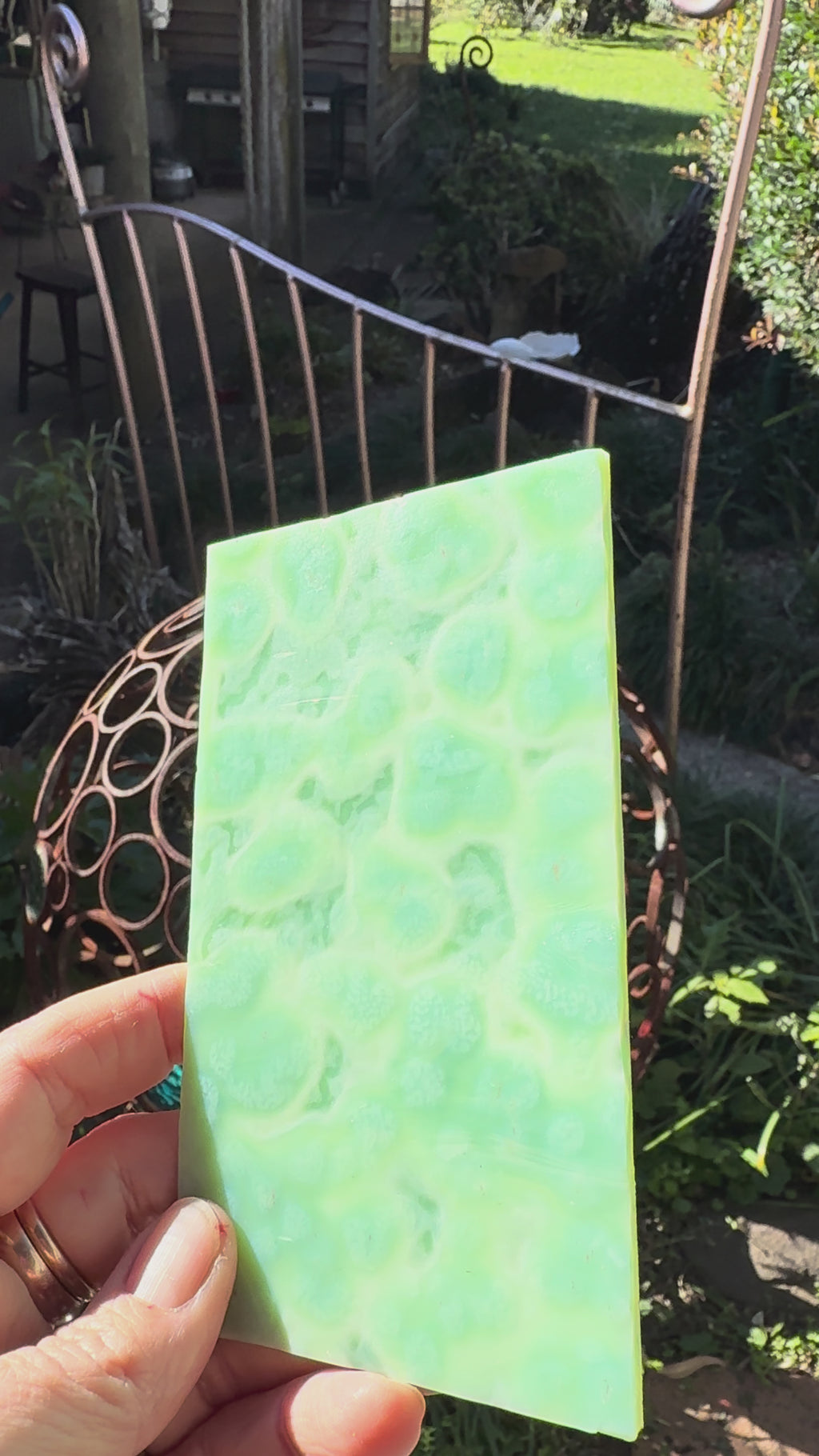 Bullseye Medium Celery Green Mottle - 6012 - ETA EARLY JULY