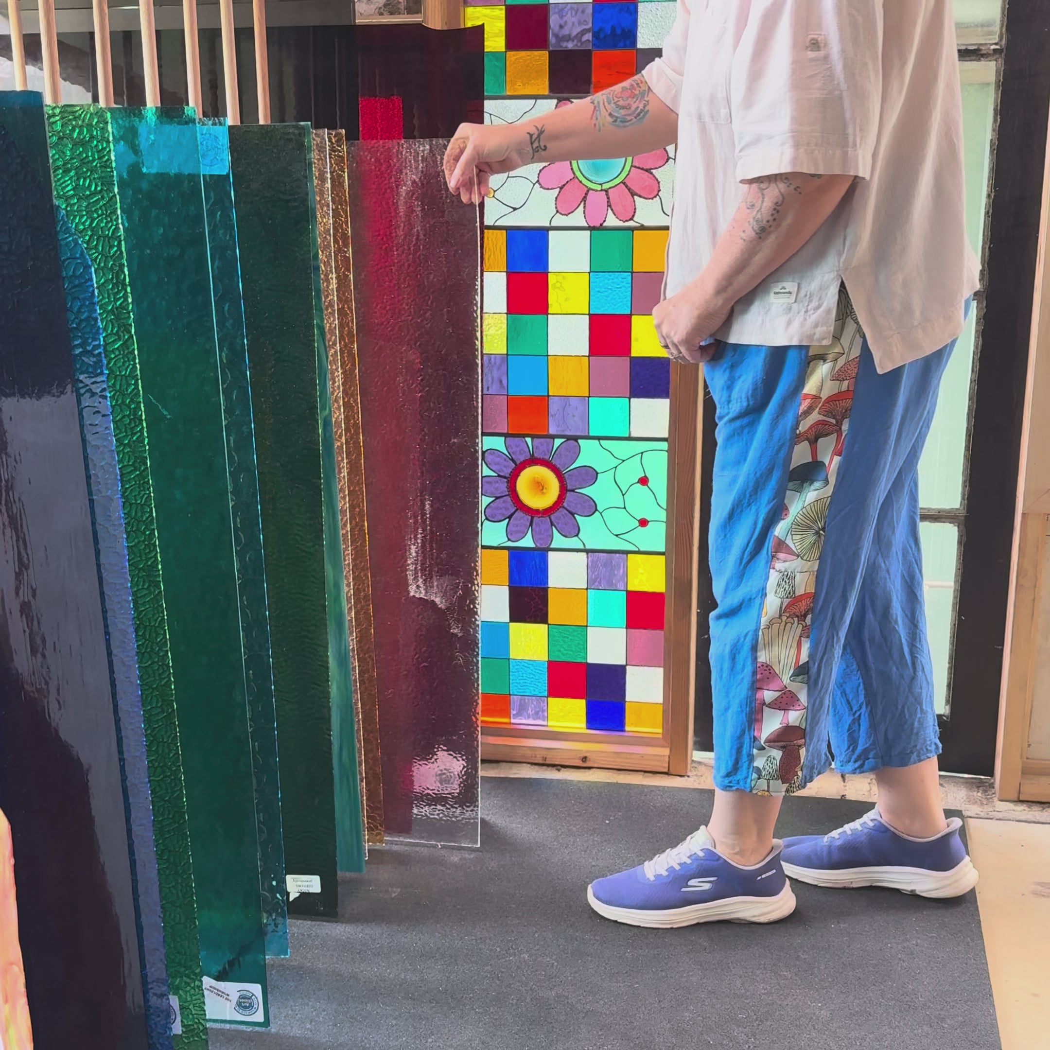 WI Clear English Muffle (EM4901)- Available now